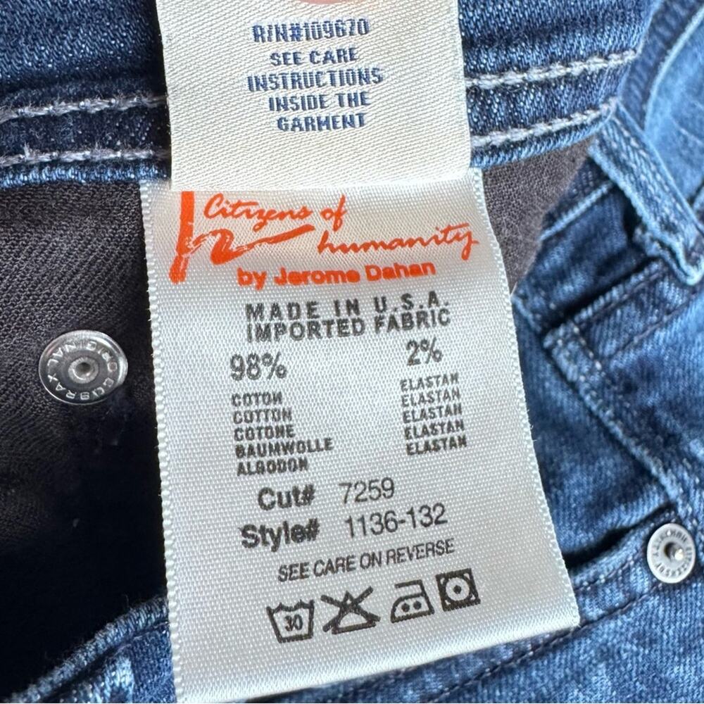 Classic Blue Women's Jeans - Picture 5 of 16